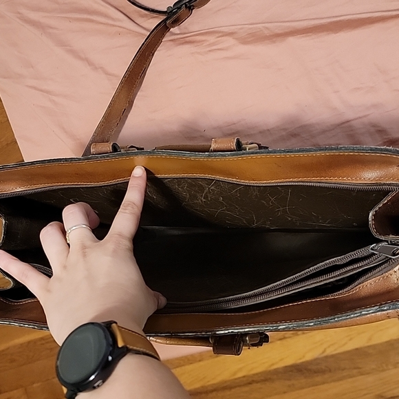Brown Leather briefcase with shoulder strap - Picture 5 of 8